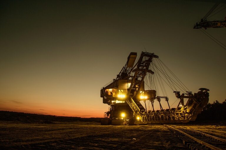 large scale farming systems