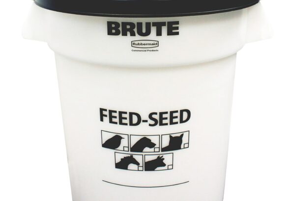 Rubbermaid 20 Gal BRUTE Food Container